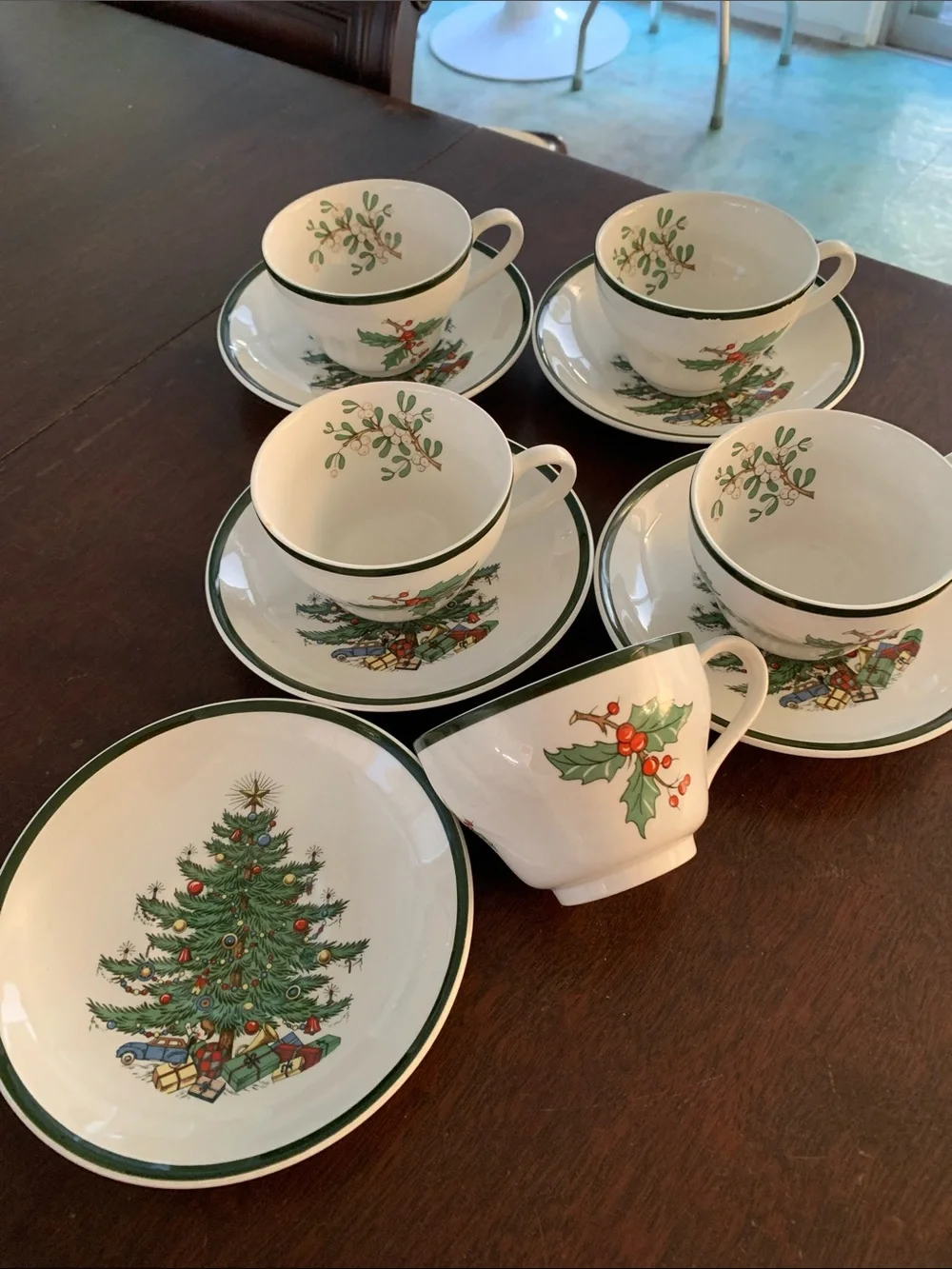 Cuthbertson Christmas Tree Teacup and Saucer Set - White with Green Trim -12